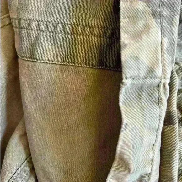 Tommy Hilfiger Women’s Camo Field Utility Jacket Size M - Picture 8 of 9